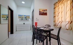 Sir William Reid Holiday Apartments